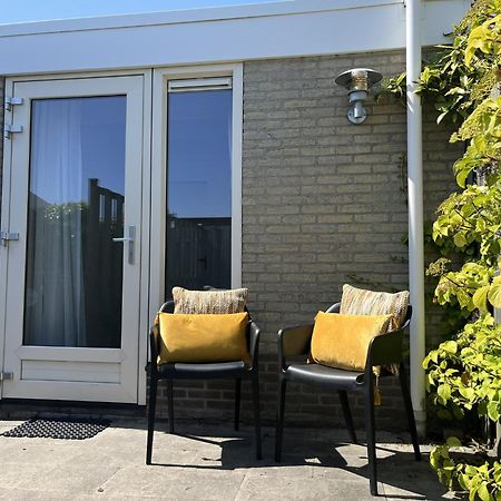 Fijne Vakantiewoning In Domburg Op Loopafstand Strand En Centrum Met Parkeerplaats Buitenkant foto